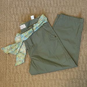 George & Martha Green Capri Pants with patterned tie belt